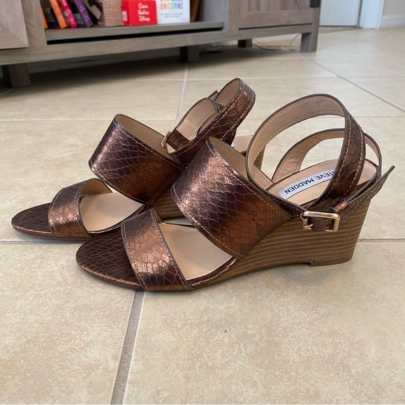 Steve Madden Brown Metallic Wedge Heels 8.5 - Picture 3 of 11